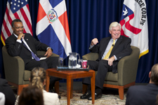  Peace Corps Director Aaron S. Williams (Dominican Republic, 1967-1970) and Sen. Chris Dodd (Dominican Republic, 1966-1968).