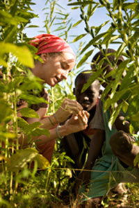 Volunteer with children in Senegal