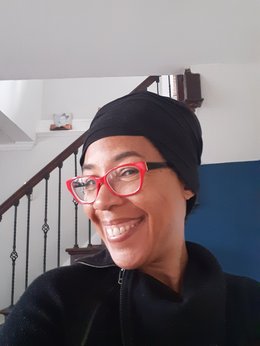 Tracy W headshot