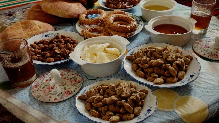Mint tea and Moroccan cookies  Rachid L blog