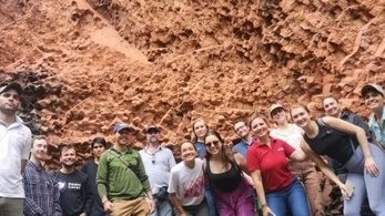 Volunteers in paraguay hiking