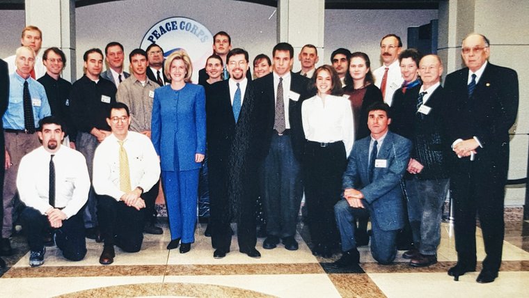 Ketover, kneeling at right, at the Crisis Corps kick-off event in Washington.