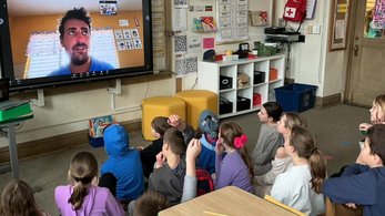 PCV connects with a classroom in Iowa while Serving in Belize
