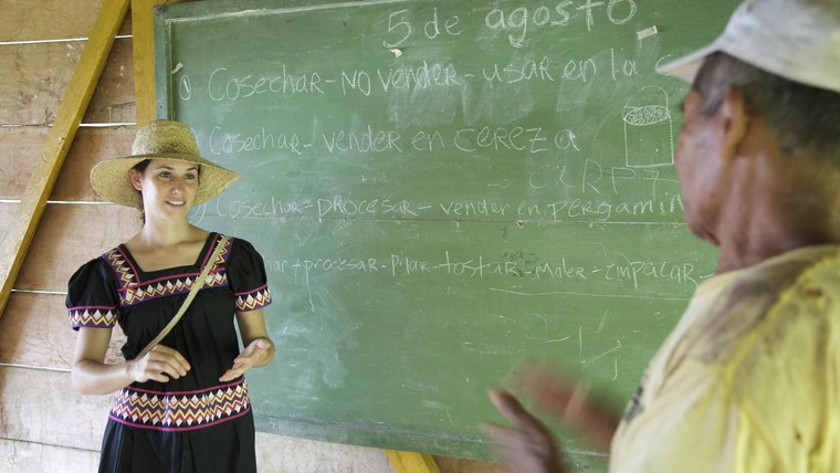 6 careers for foreign language speakers
