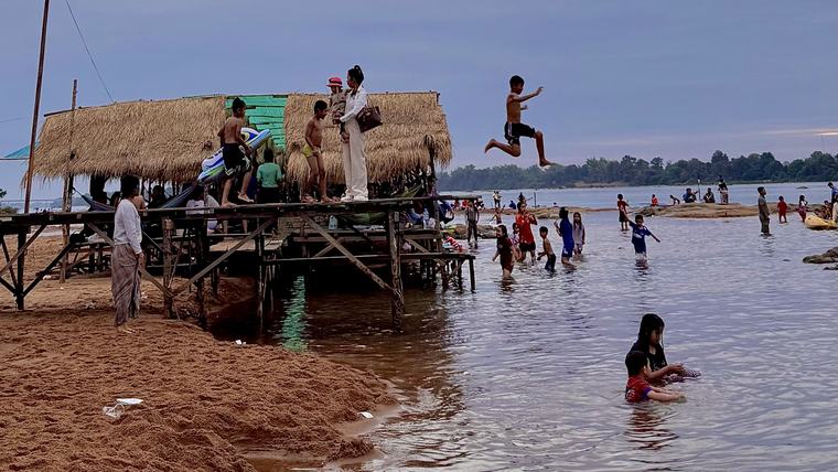 A popular spot to hang out on the weekends in Arthi’s Cambodian community