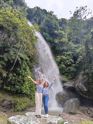 Ainsley visits Chivaza waterfall with her host mom.