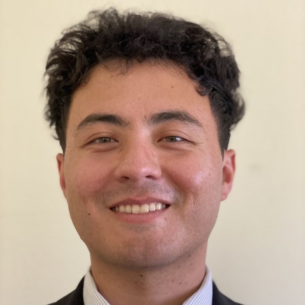 Andrew L Headshot