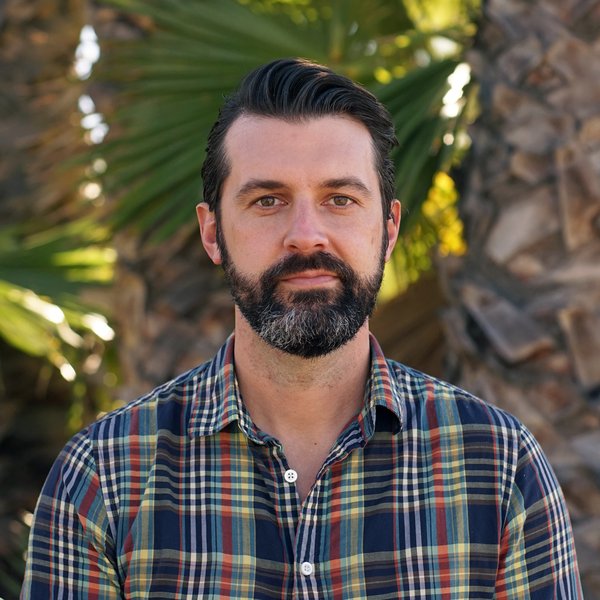 Andrew H Headshot