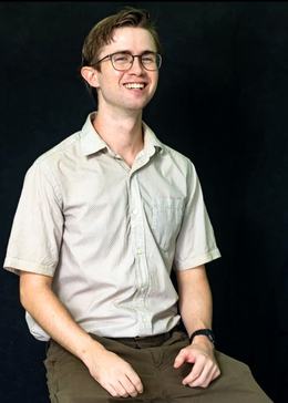 Calvin D headshot