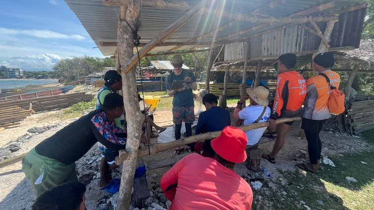 Data analysis of marine surveys in the Philippines.