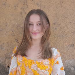 Ella M Headshot