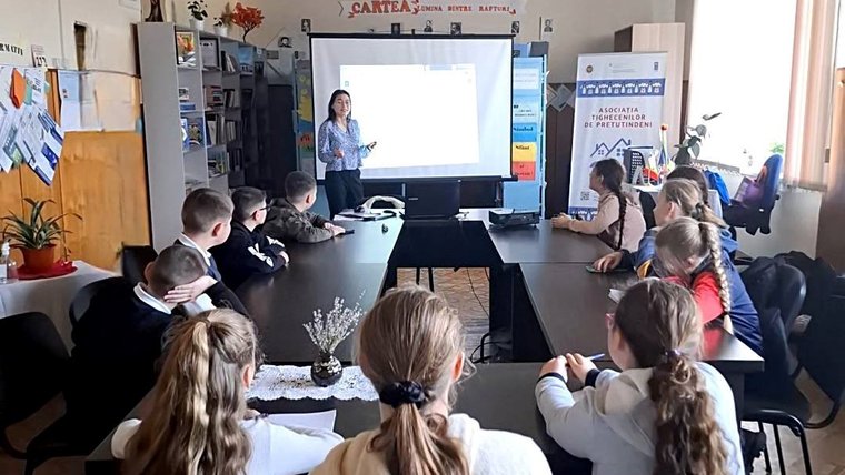 Tori B_Facilitating English CLub at the local library every week
