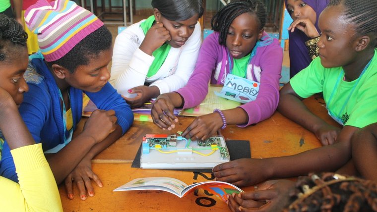 Girls Can Code!
