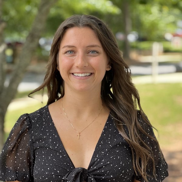 Hannah W headshot