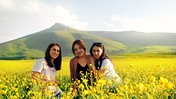 Armenia Stories Host Sisters