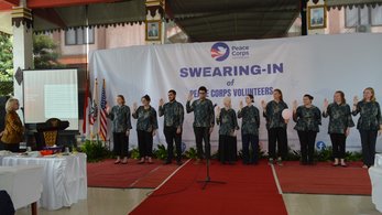 Volunteers in Indonesia swear-in
