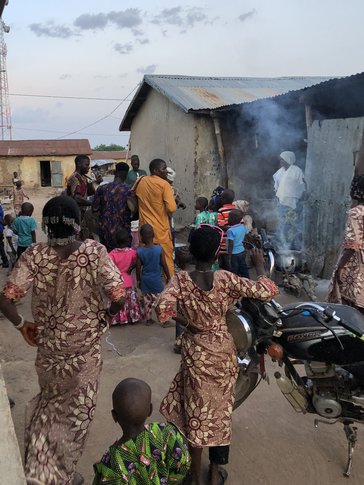 Leigh serves as an English teacher in Benin.