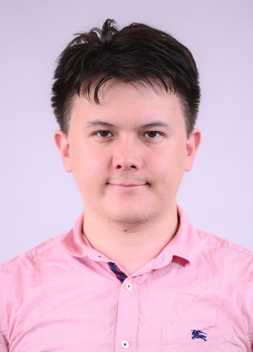 Ian Karl O headshot 2