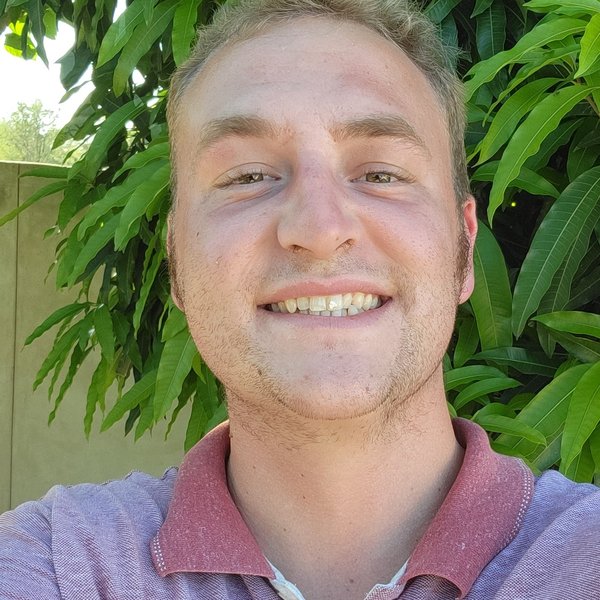 Jacob R Headshot2