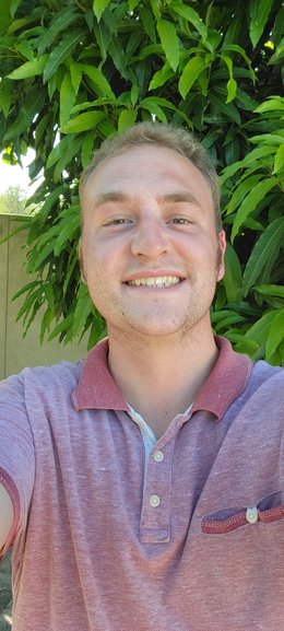Jacob R Headshot2