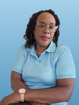 Joanne P headshot2