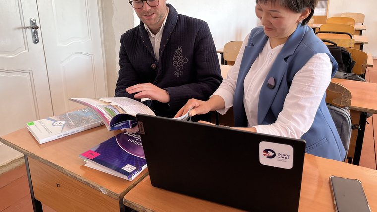 John with his counterpart at school (1)