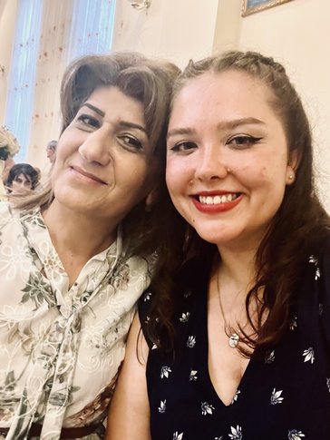 Kaitlyn with her Armenian host mother.