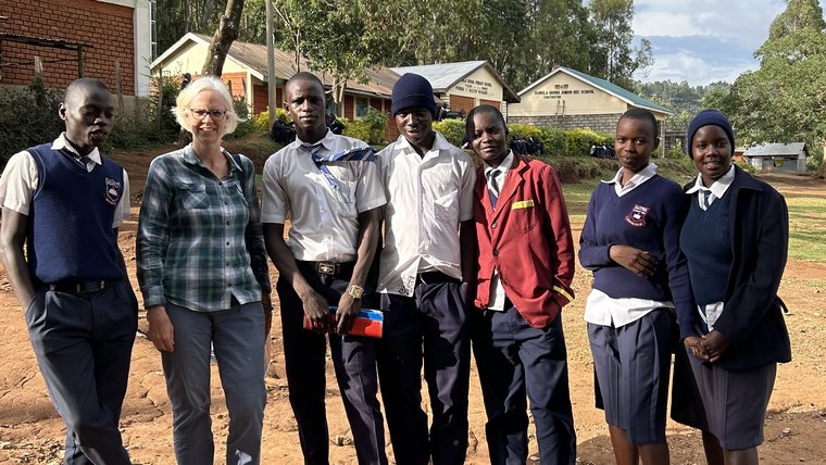 Laurel teaches STEM subjects to students in Kenya.