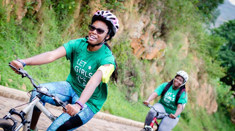 Girls ride on outlet bike