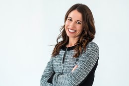 Lisa C headshot