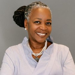 Margaret Snagg headshot