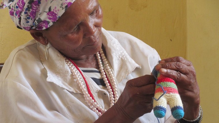 Meme Lougha at the craft workshop
