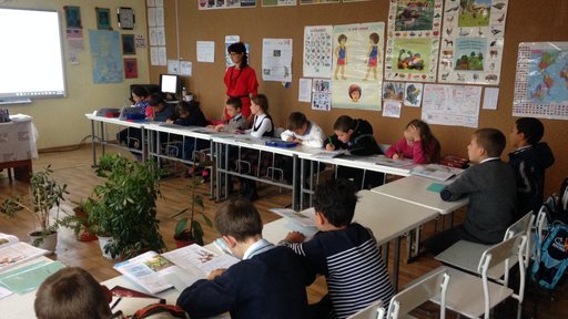 Bringing learning to life in a Moldovan classroom