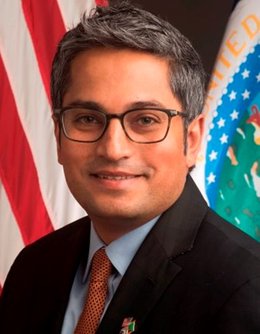 Nirav S headshot