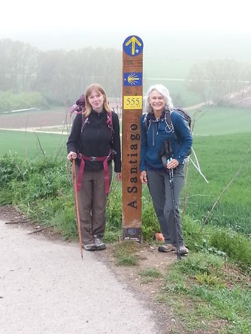Cate and Kelsi on the Camino de Santiago