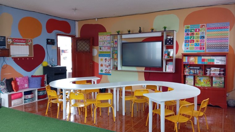 Teachers, parents and other local partners came together to build a new resource center for students.