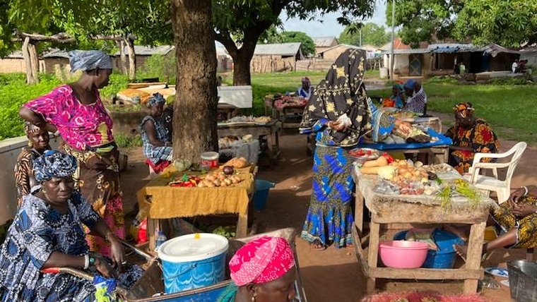 women at market
