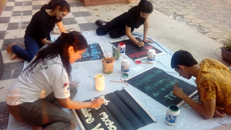 Painting signs.jpg