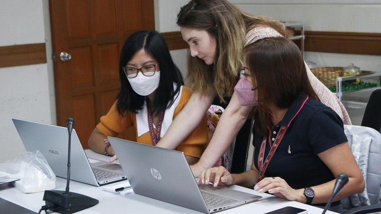 Response Volunteer working with university faculty member-counterparts.