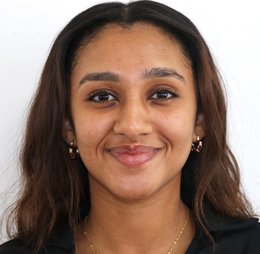 Ruth H headshot