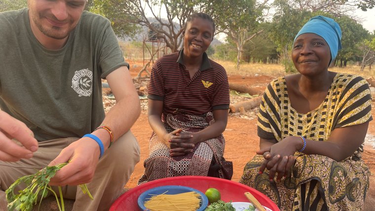 Sharing recipes_Adam R_Tanzania