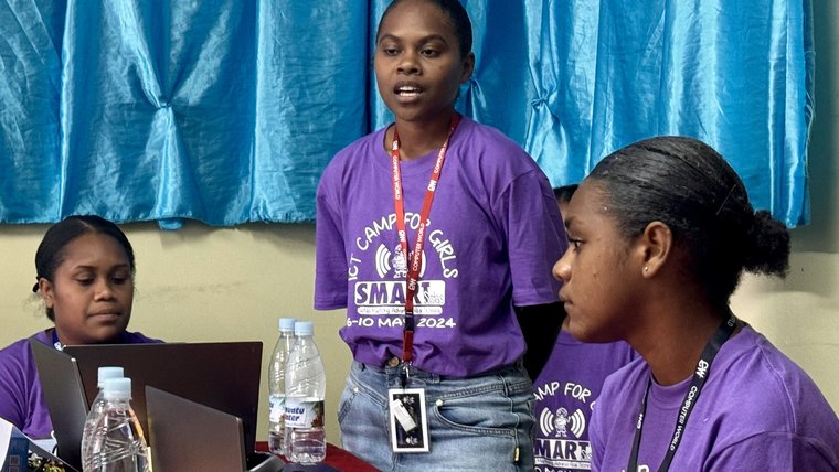Girls learn to code in Vanuatu.