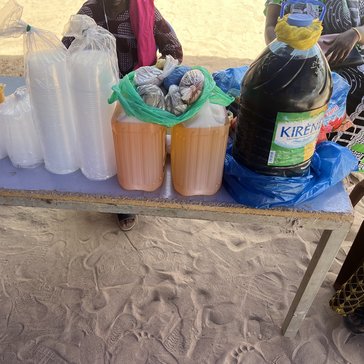 Ingredients to make soap with lye