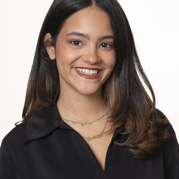 Teresa C Headshot