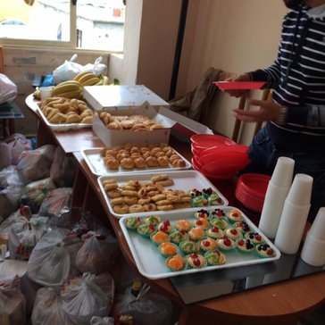 Thanksgiving 2016 celebration and food drive in Vlore, Albania.