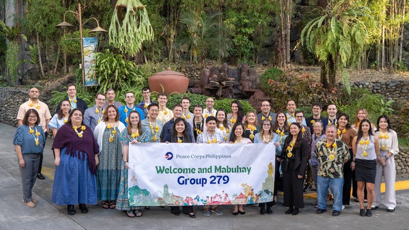 Group photo of Group 279 upon their arrival at IO venue in the Philippines