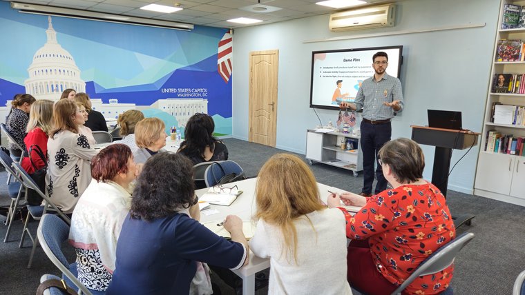 Training for teachers of English at the America House in Chisinau.