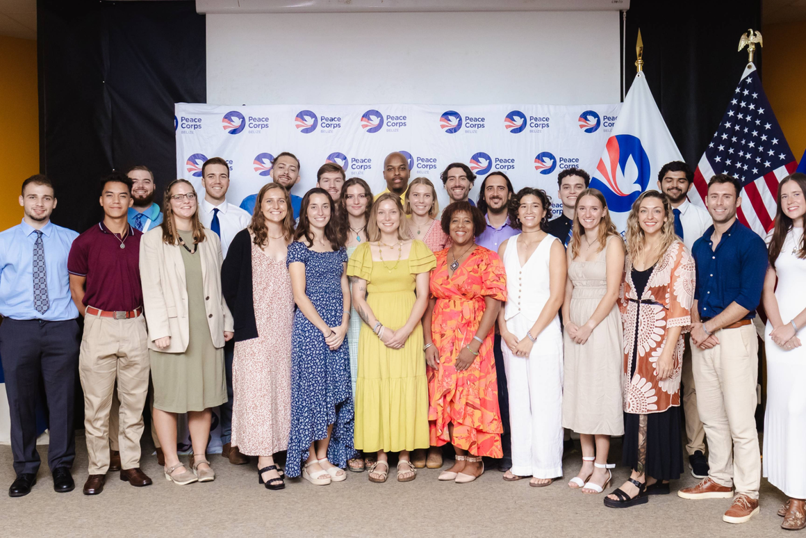 YES Volunteers in Belize are sworn-in
