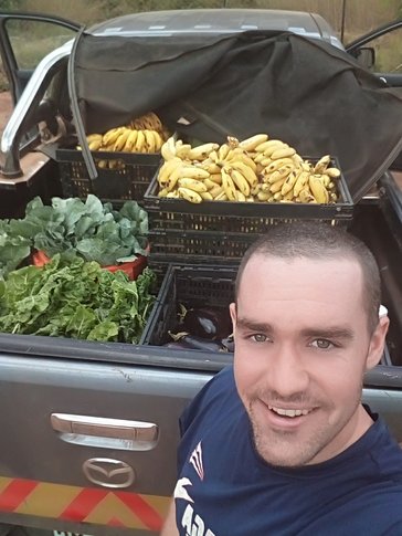 Daniel currently works as the finance/operations director at a fruit and vegetable packhouse in Mozambique.