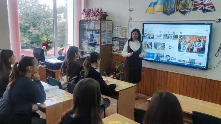Zhanna sharing about the Peace Corps